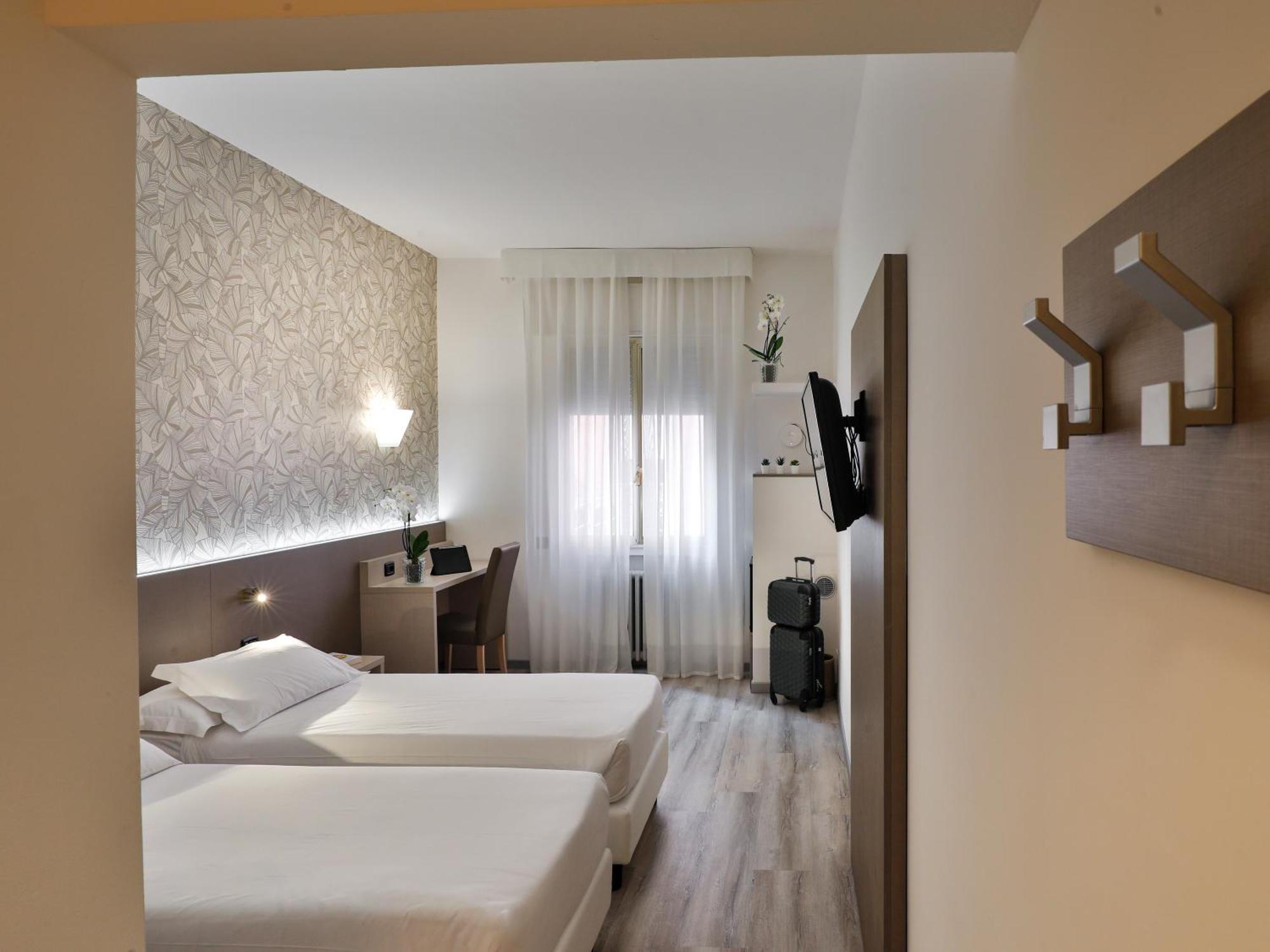 Hotel Molino Rosso Imola Kültér fotó
